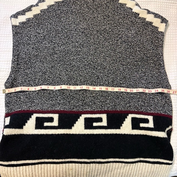 LOFT Aztec Southwestern Sleeveless Turtleneck Women’s Sweater, Size L - Picture 11 of 11